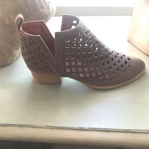 Jeffrey Campbell Taggart Booties